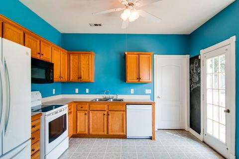 112 Lena Loop, Burns, TN 37029 photo 6