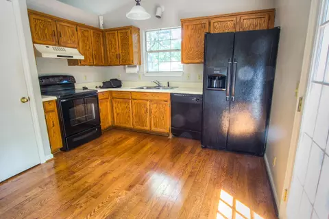 884 Bishopsgate Rd, Antioch, TN 37013 photo 3