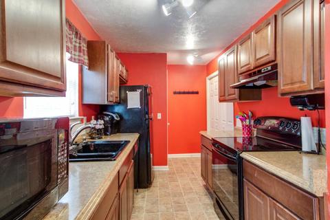 201 Gaskins Rd, Dickson, TN 37055 photo 8
