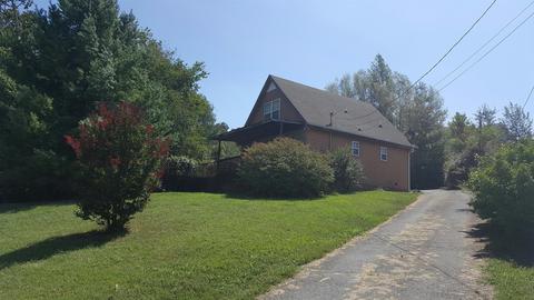 1110 Hillside Dr, Springfield, TN 37172 photo 1