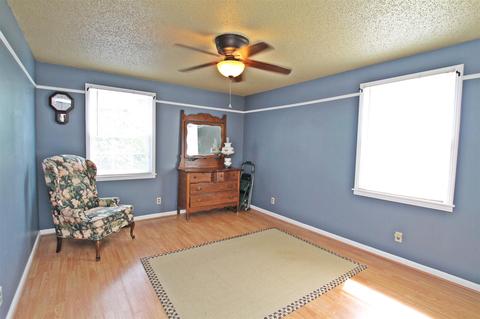 2401 Hickory Dr, Springfield, TN 37172 photo 16