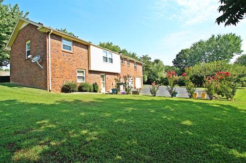 2401 Hickory Dr, Springfield, TN 37172 photo 27
