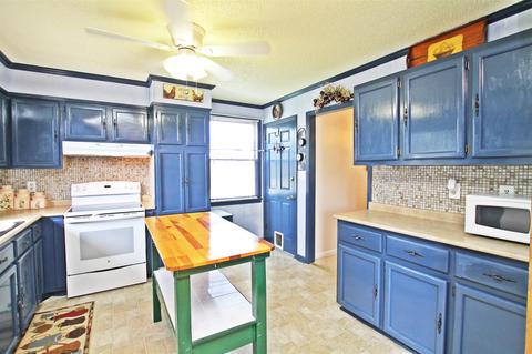 2401 Hickory Dr, Springfield, TN 37172 photo 7