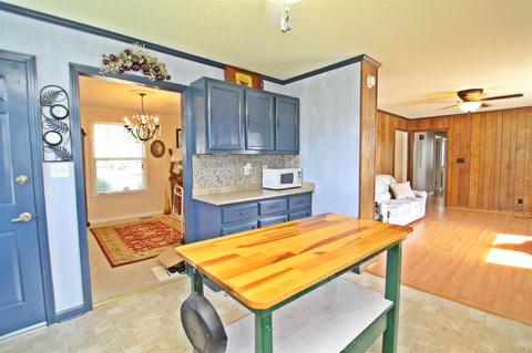 2401 Hickory Dr, Springfield, TN 37172 photo 9
