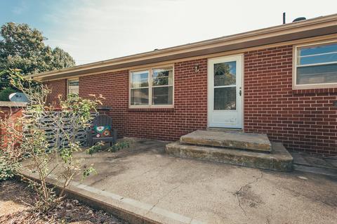 205 Blackpatch Dr, Springfield, TN 37172 photo 5