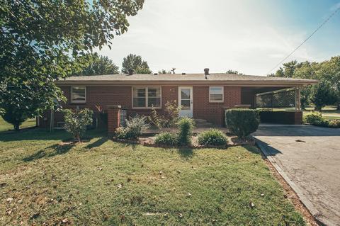 205 Blackpatch Dr, Springfield, TN 37172 photo 4
