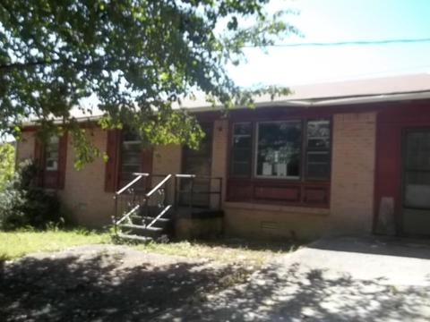 1168 Bledsoe, Pulaski, TN 38478 photo 2