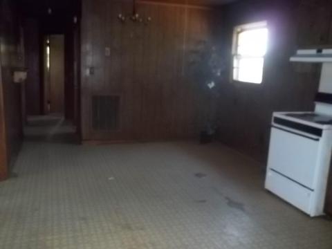 1168 Bledsoe, Pulaski, TN 38478 photo 3