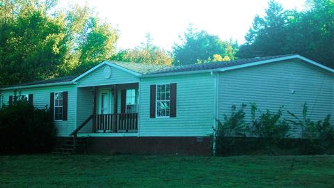 133 Cedar Bend Rd, Beechgrove, TN 37018 photo 1