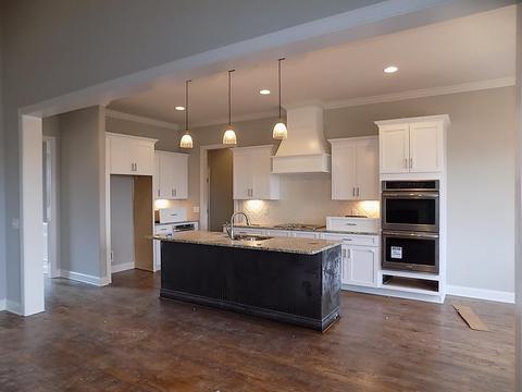 4002 Canberra Dr, Spring Hill, TN 37174 photo 9