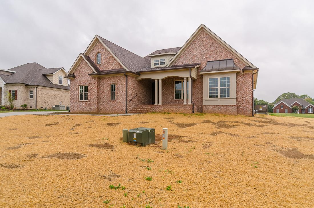 132 Augusta Trl, Springfield, TN 37172 photo 1