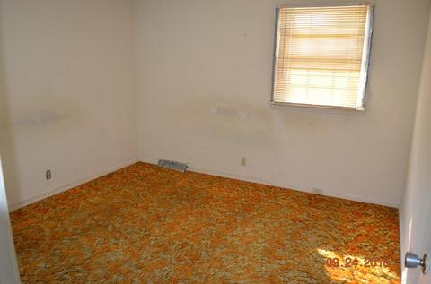 792 Southside Rd, Cunningham, TN 37052 photo 8