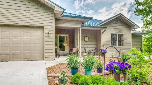 128 Laurel Loop, Monterey, TN 38574 photo 1