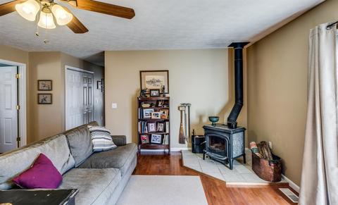 601 Robs Rd, Grimsley, TN 38565 photo 4