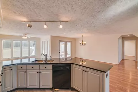 190 Batson Rd, Cunningham, TN 37052 photo 12