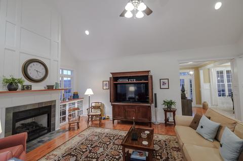 202 Barton Dr, Normandy, TN 37360 photo 14