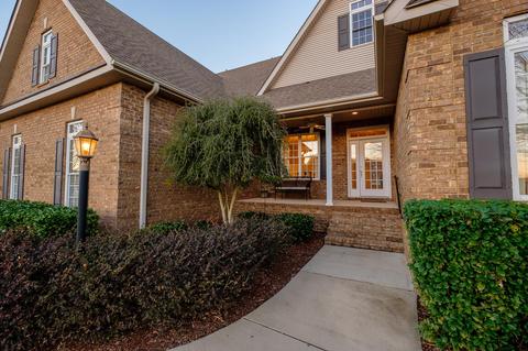 202 Barton Dr, Normandy, TN 37360 photo 5