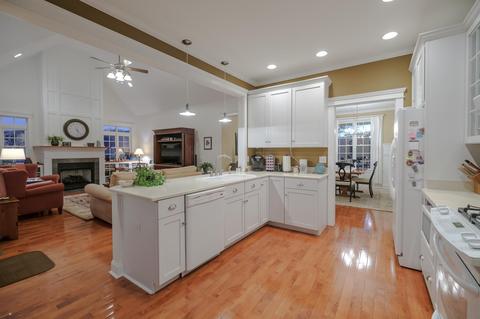 202 Barton Dr, Normandy, TN 37360 photo 17