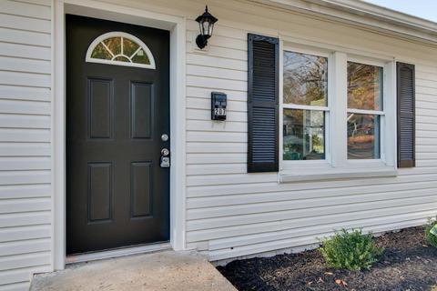 207 Cherry St, Dickson, TN 37055 photo 6