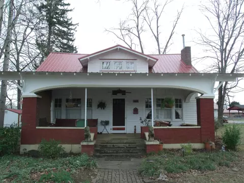 403 W Broad St, Decherd, TN 37324 photo 1