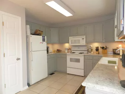 881 Beechcroft Rd, Spring Hill, TN 37174 photo 10