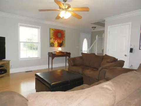 881 Beechcroft Rd, Spring Hill, TN 37174 photo 7