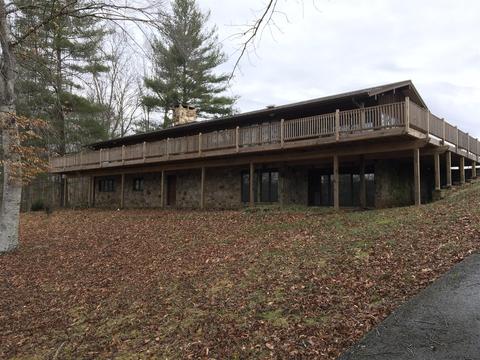 1000 Barlow Rd, Quebeck, TN 38579 photo 1