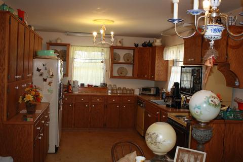 112 Lexington Rd, Loretto, TN 38469 photo 11