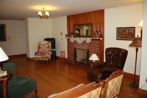 112 Lexington Rd, Loretto, TN 38469 photo 3
