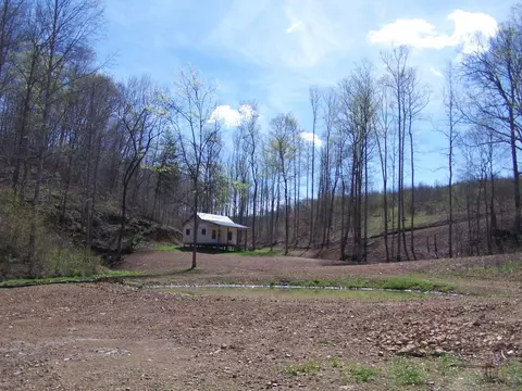 501 Peach Rd, Goodspring, TN 38460 photo 11
