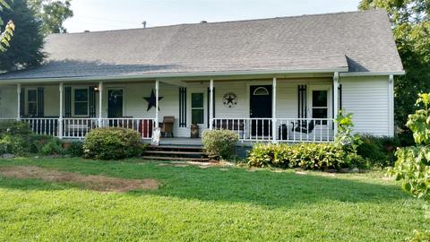 3661 Armstrong Rd, Springfield, TN 37172 photo 1
