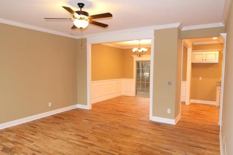 2919 Lightning Bug Dr, Murfreesboro, TN 37129 photo 2