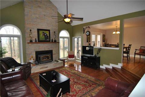 2004 Lawrence Ln, Springfield, TN 37172 photo 3