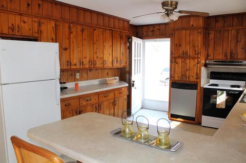 134 S 3rd St, Dickson, TN 37055 photo 11