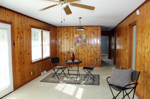 134 S 3rd St, Dickson, TN 37055 photo 13