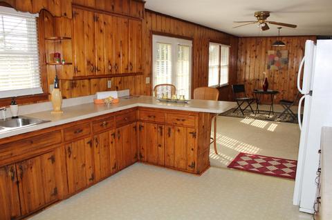 134 S 3rd St, Dickson, TN 37055 photo 9