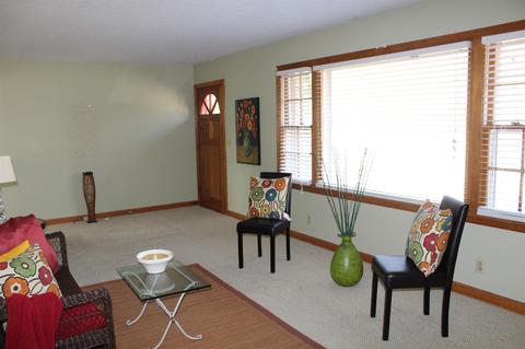 134 S 3rd St, Dickson, TN 37055 photo 6