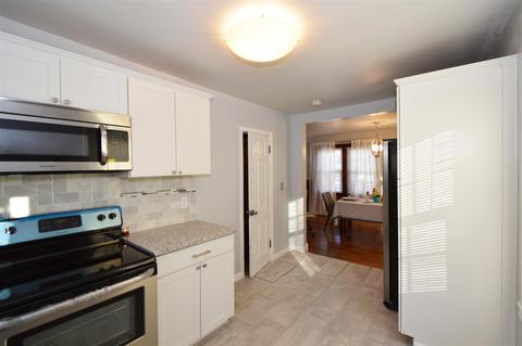217 N Walnut St, Springfield, TN 37172 photo 4