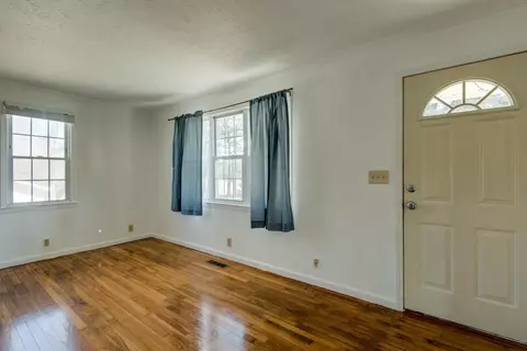160 Pate Ln, Dickson, TN 37055 photo 4