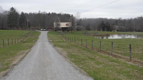 2627 Old Wells Rd, Morrison, TN 37357 photo 9
