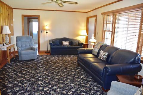 451 E Maple St, Morrison, TN 37357 photo 8
