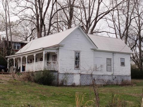 113 E Ward St, Centerville, TN 37033 photo 1