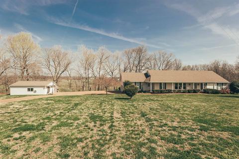 1879 Lawrence Ln, Springfield, TN 37172 photo 3