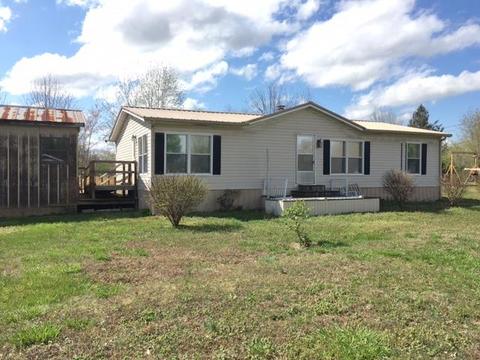 577 Smartt Station Rd, Morrison, TN 37357 photo 2