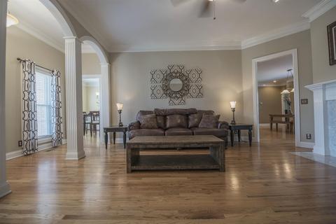 2358 Garrison Cv, Murfreesboro, TN 37130 photo 5
