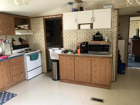 1231 Black Rd, Cunningham, TN 37052 photo 5