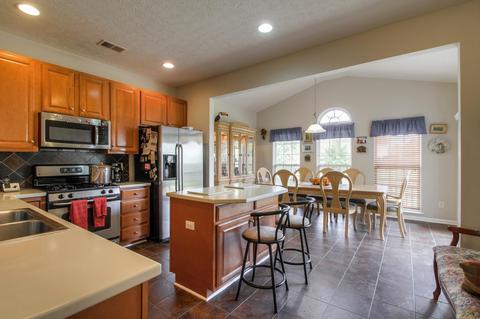2002 Greg Ct, Spring Hill, TN 37174 photo 7