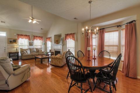 2002 Greg Ct, Spring Hill, TN 37174 photo 4