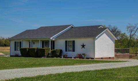 3883 Armstrong Rd, Springfield, TN 37172 photo 1