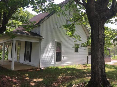 221 Fair St S, Morrison, TN 37357 photo 4